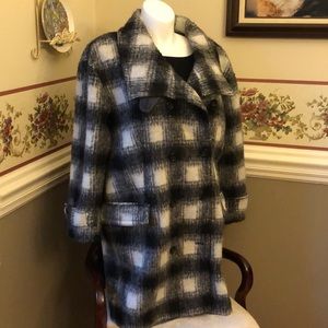 Stunning NWOT Banana Republic wool coat